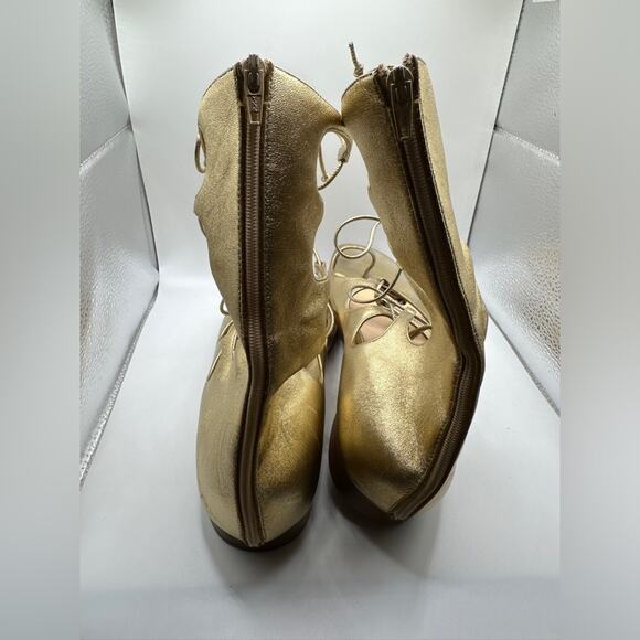 Christian Louboutin Sparty Flat Nappa Laminata Light Gold Gladiator Sandals 40 - Picture 4 of 14